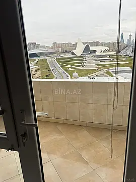 Kirayə verilir 2 otaqlı mənzil 85 m²