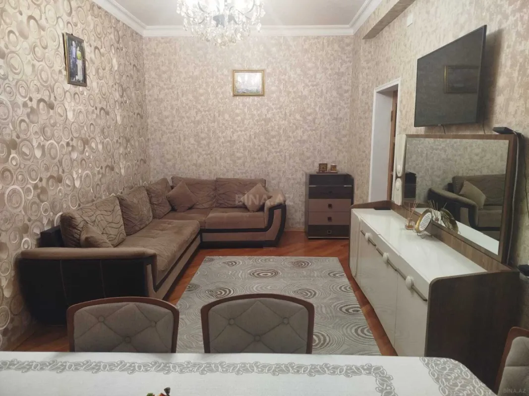 Satılır 2 otaqlı mənzil 55 m²