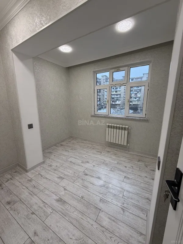 Satılır 2 otaqlı mənzil 44 m²