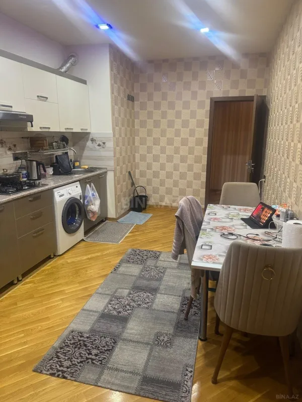 Satılır 3 otaqlı mənzil 92 m²