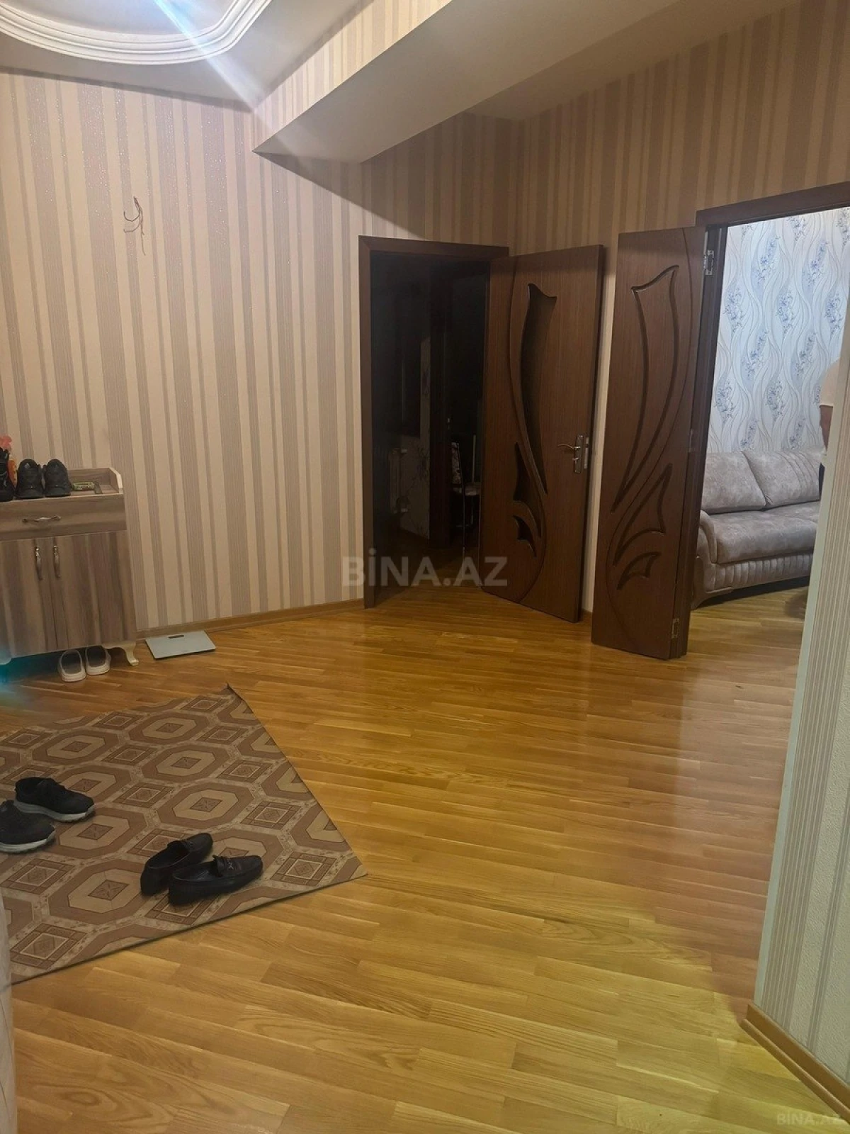 Satılır 3 otaqlı mənzil 92 m²
