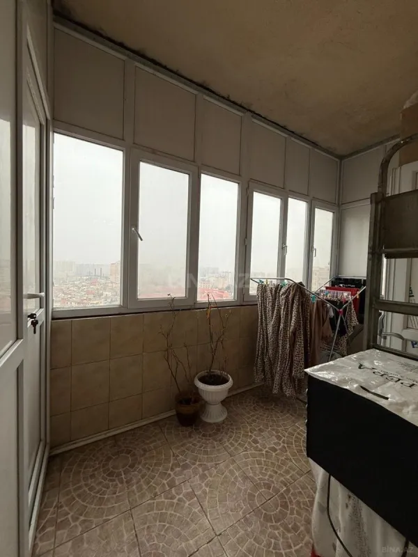 Satılır 2 otaqlı mənzil 65 m²