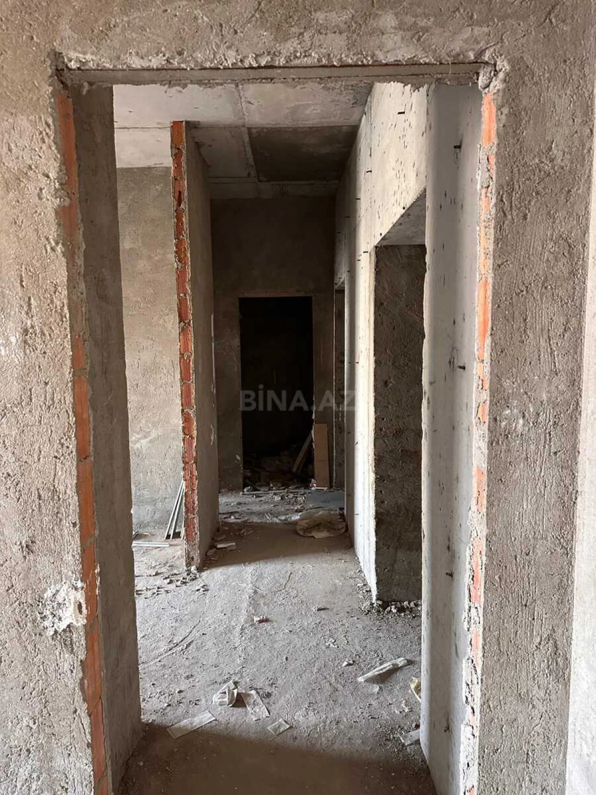 Satılır 3 otaqlı mənzil 91 m²