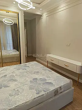 Kirayə verilir 3 otaqlı mənzil 140 m²