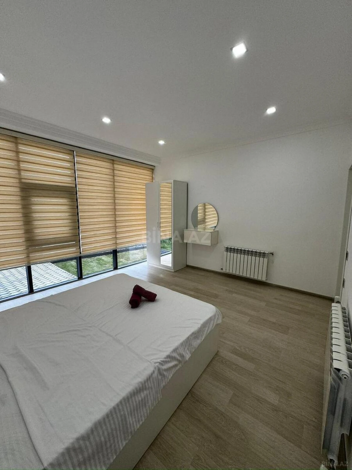 Kirayə verilir 6 otaqlı həyət evi 190 m²