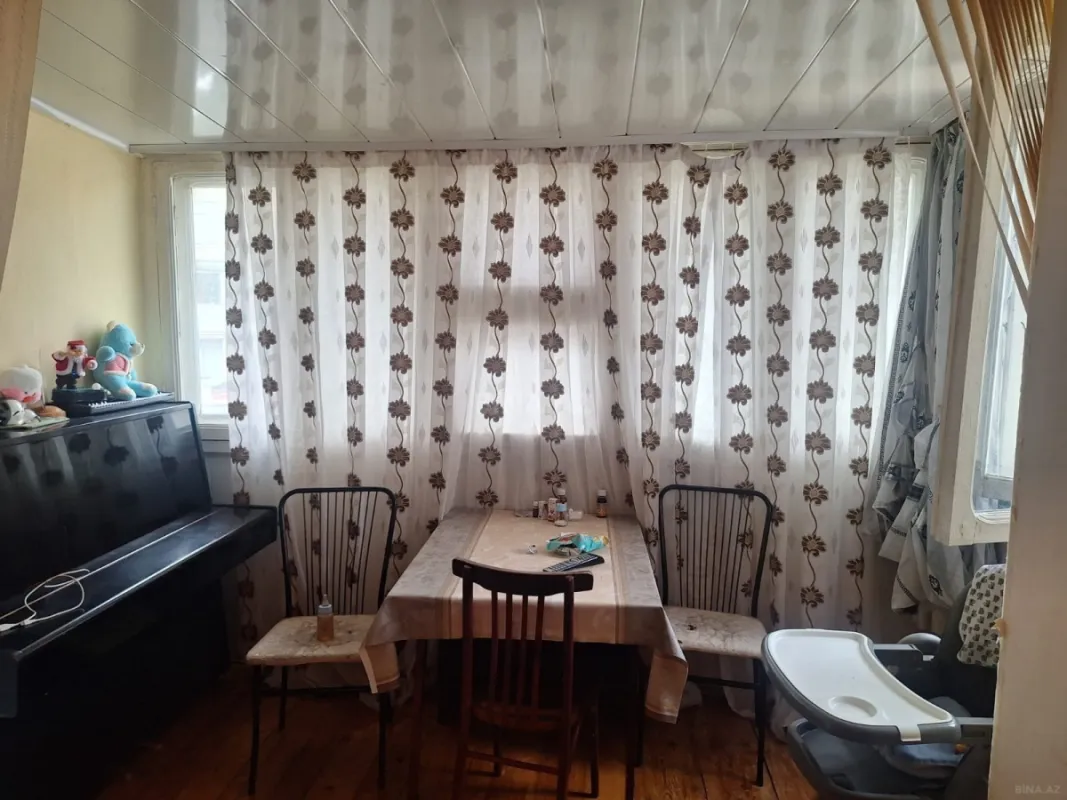 Satılır 3 otaqlı mənzil 70 m²