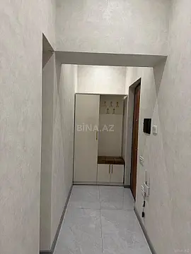 Kirayə verilir 2 otaqlı mənzil 96 m²