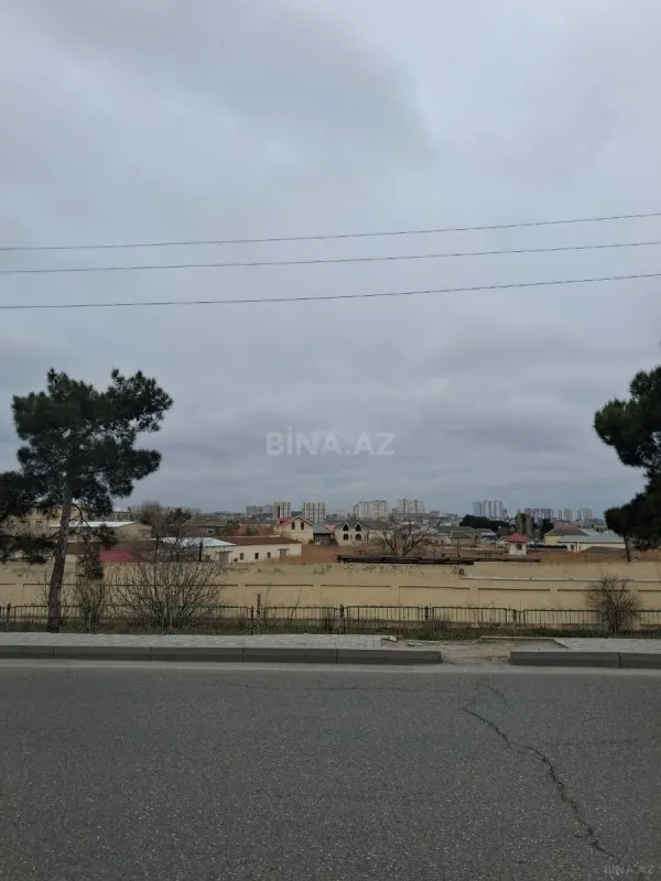 Satılır 5 otaqlı həyət evi 200 m²