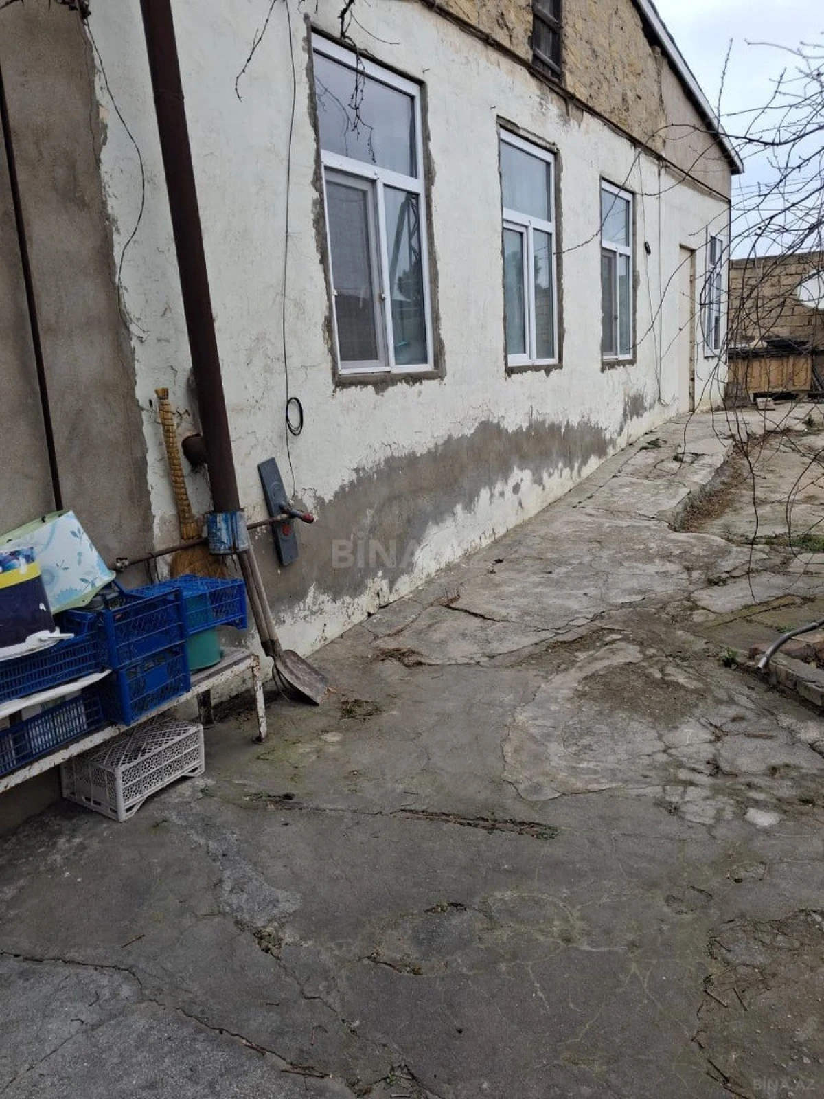 Satılır 5 otaqlı həyət evi 200 m²