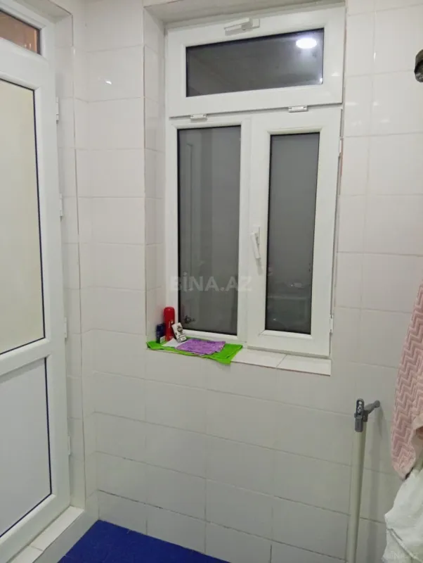 Satılır 5 otaqlı həyət evi 200 m²