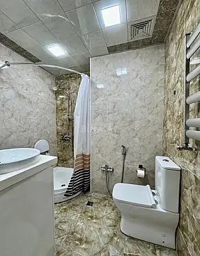 Kirayə verilir 2 otaqlı mənzil 55 m²