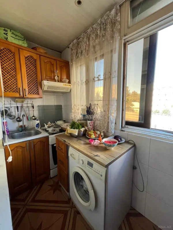 Satılır 3 otaqlı mənzil 50 m²