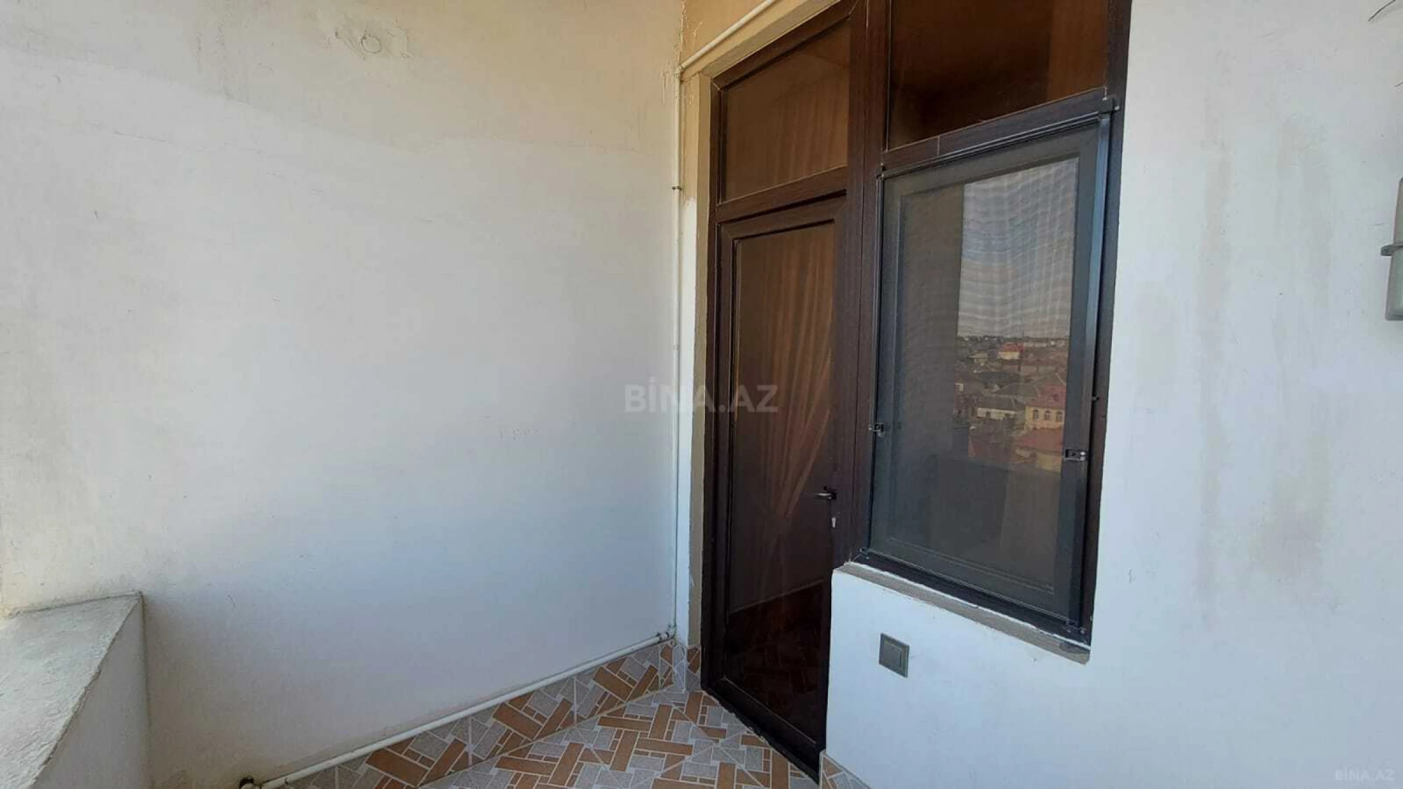 Satılır 2 otaqlı mənzil 57 m²