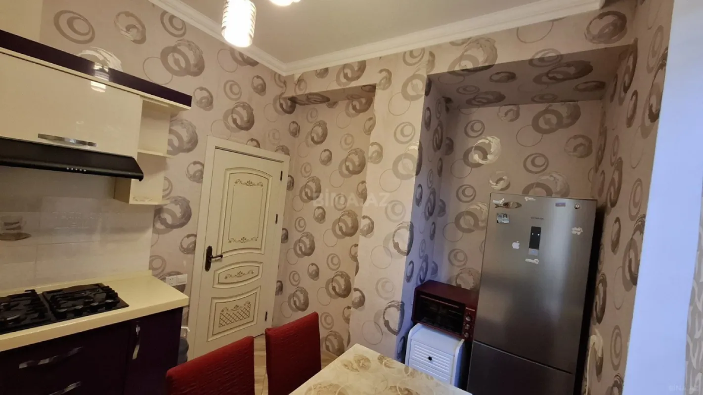 Satılır 2 otaqlı mənzil 70 m²