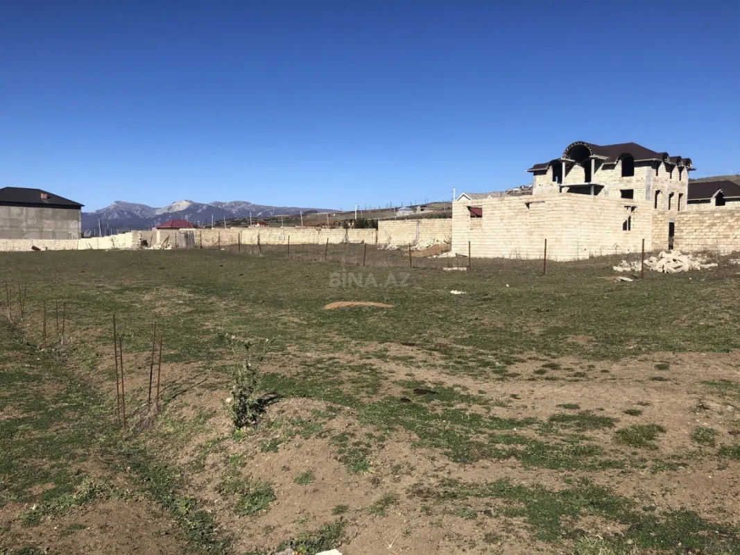 Satılır torpaq sahəsi 12 m²