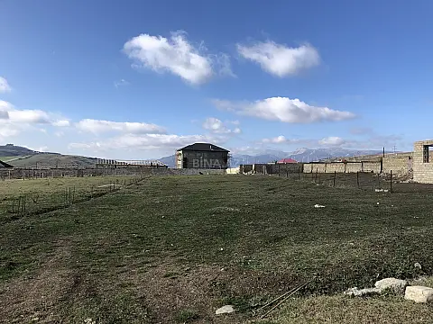 Satılır torpaq sahəsi 12 m²