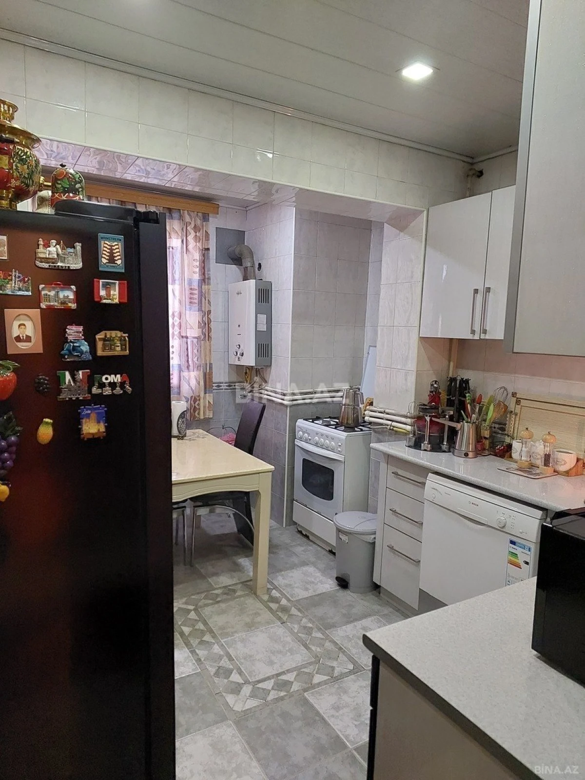 Satılır 4 otaqlı mənzil 100 m²