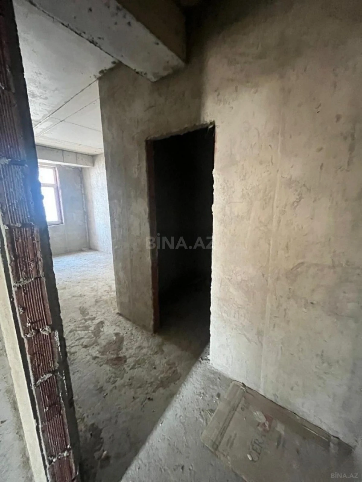 Satılır 3 otaqlı mənzil 129.5 m²