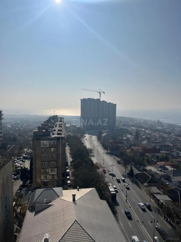 Satılır 3 otaqlı mənzil 129.5 m²