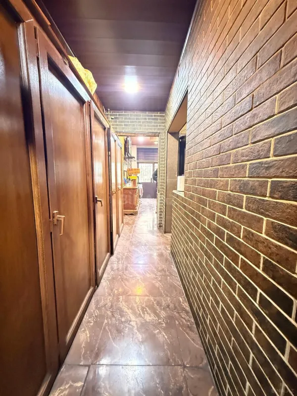 Satılır obyekt 200 m²