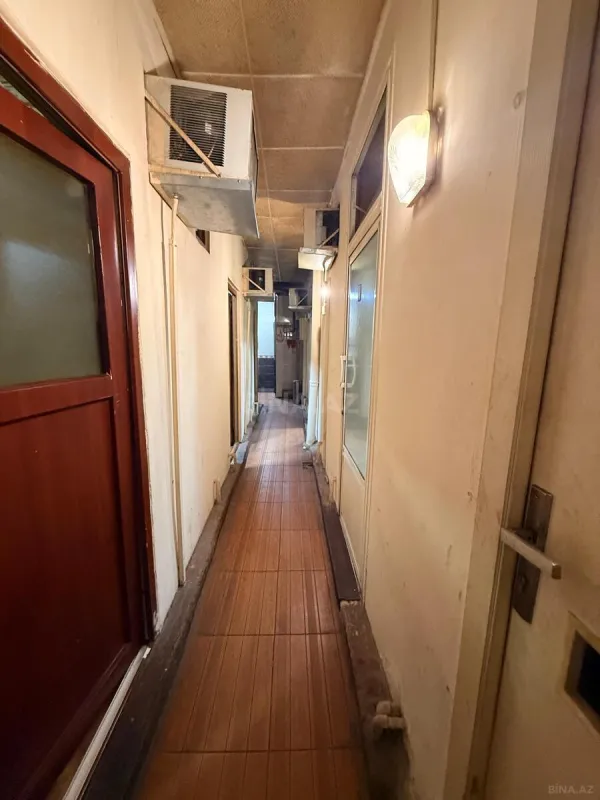 Satılır obyekt 200 m²