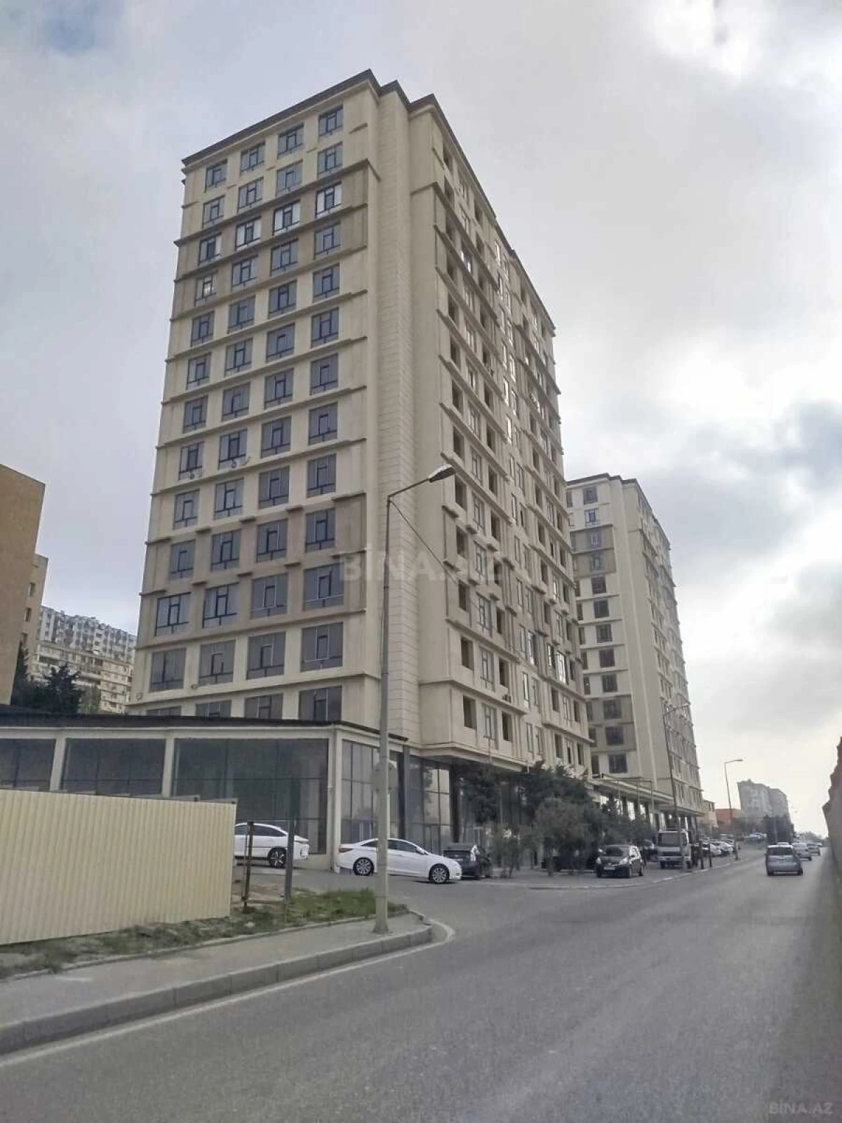 Satılır 2 otaqlı mənzil 59 m²