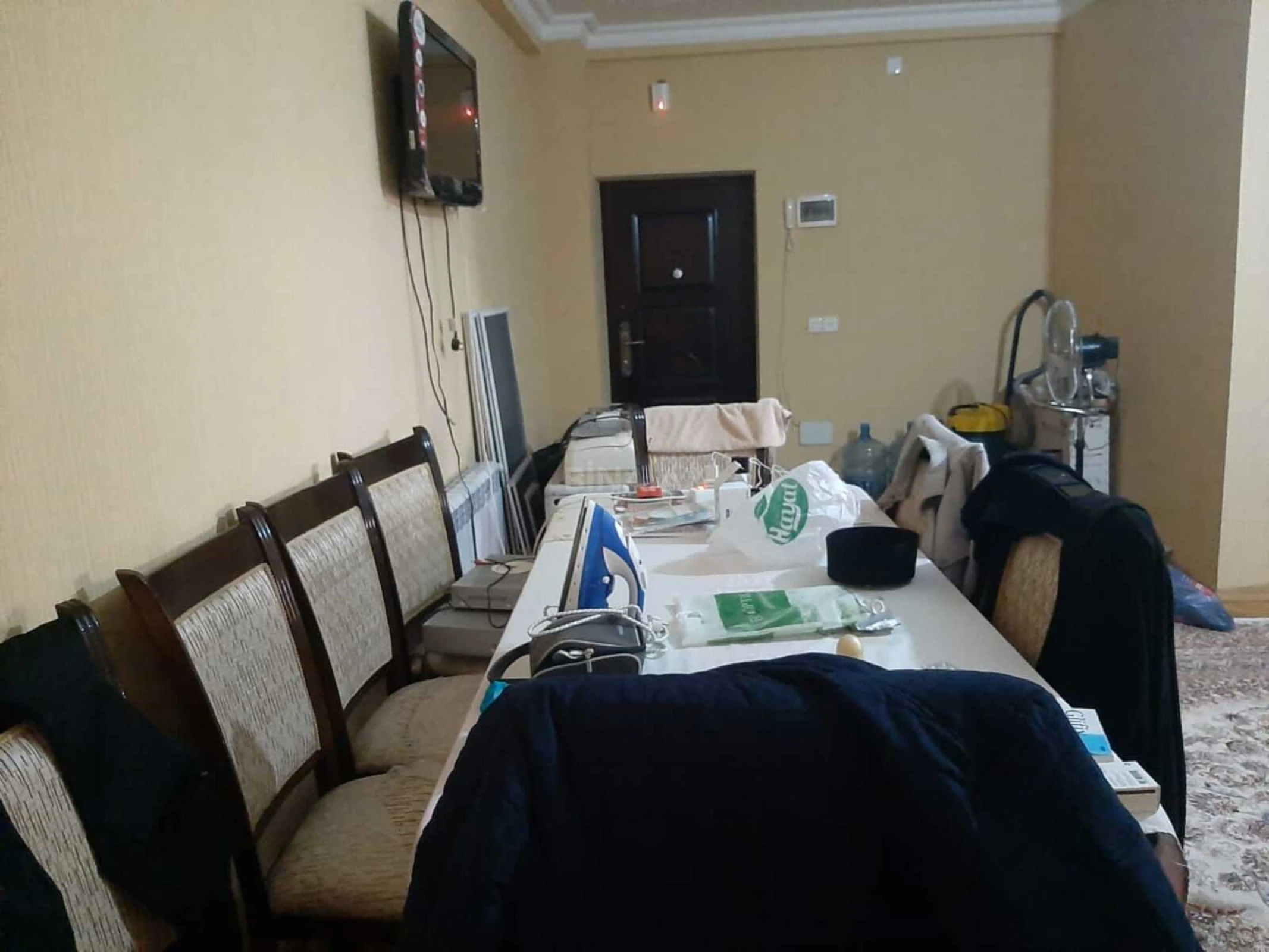 Satılır 4 otaqlı mənzil 150 m²