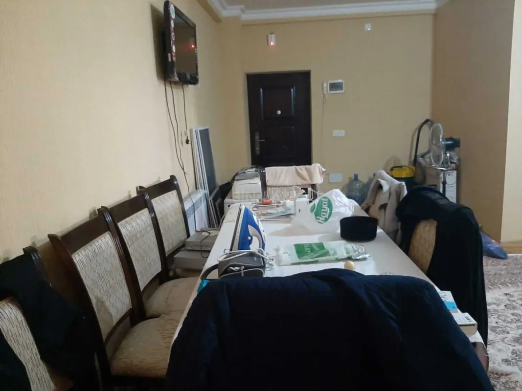 Satılır 4 otaqlı mənzil 150 m²