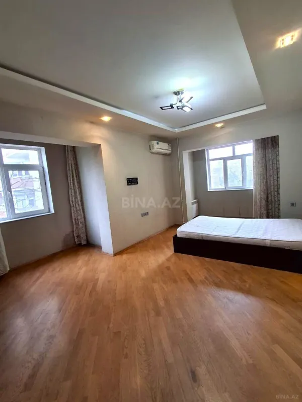 Satılır 1 otaqlı mənzil 48 m²