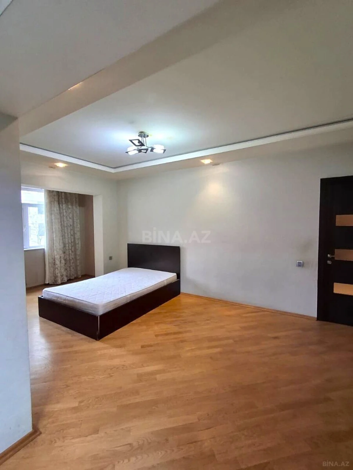 Satılır 1 otaqlı mənzil 48 m²