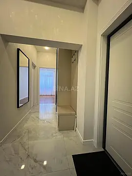 Kirayə verilir 2 otaqlı mənzil 78 m²