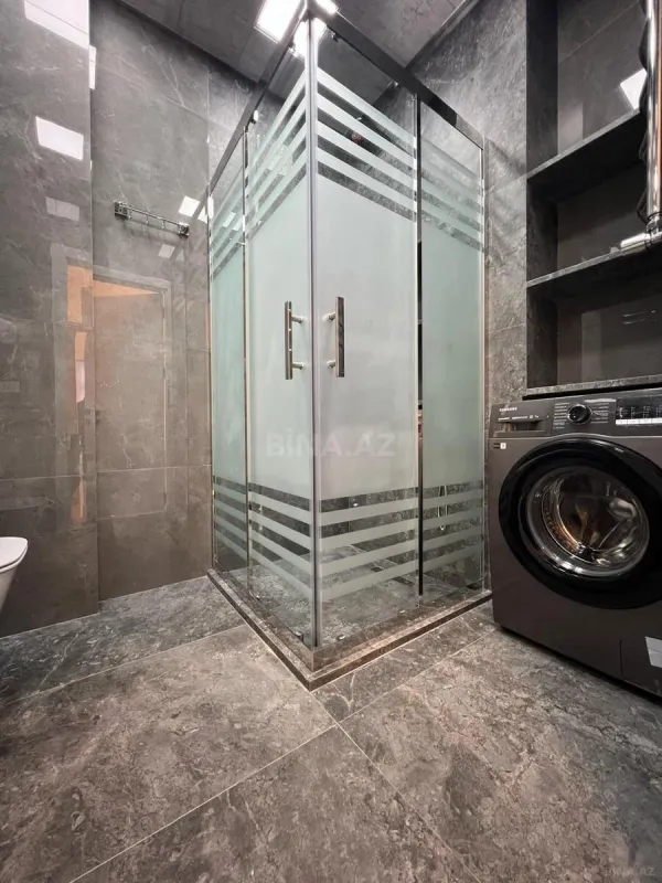 Kirayə verilir 2 otaqlı mənzil 78 m²