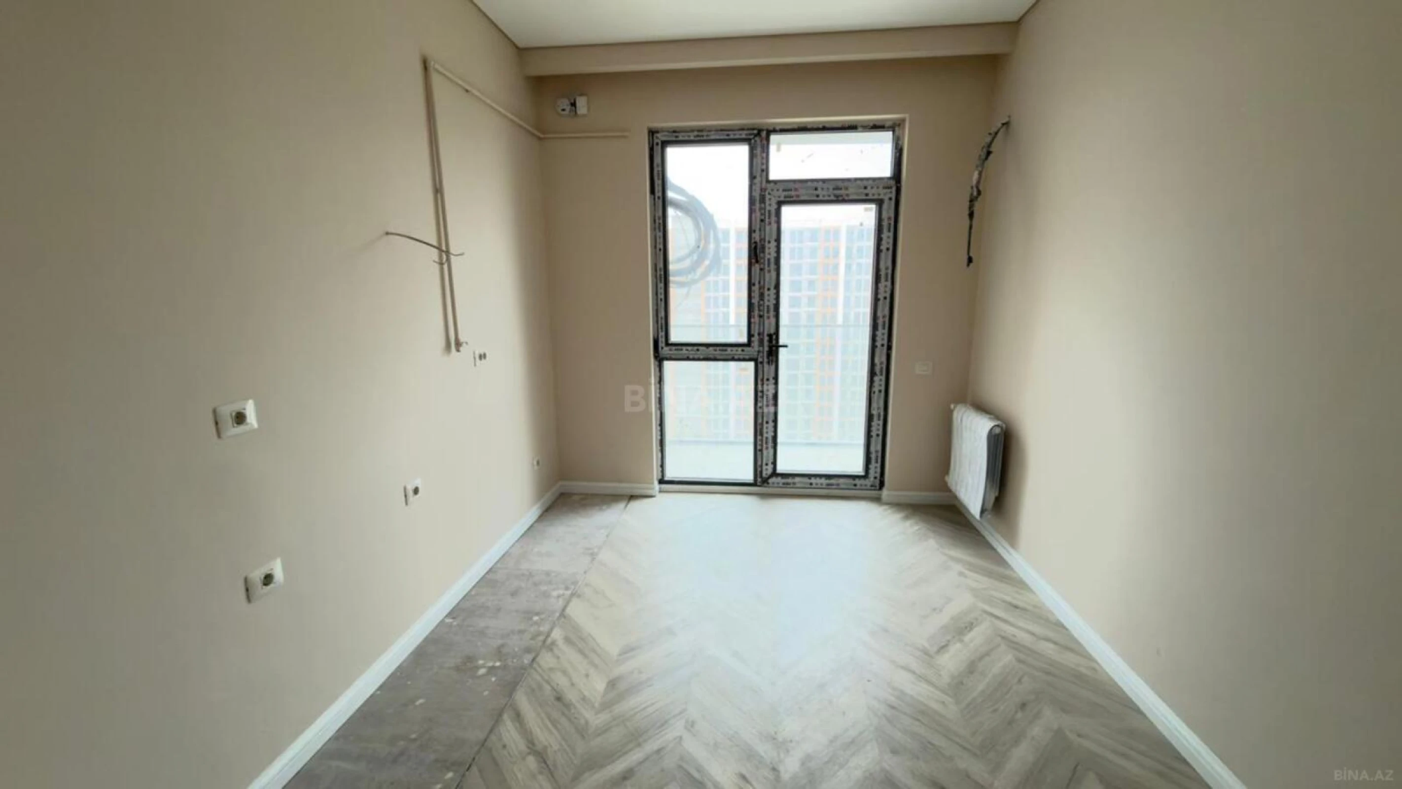 Satılır 3 otaqlı mənzil 97 m²
