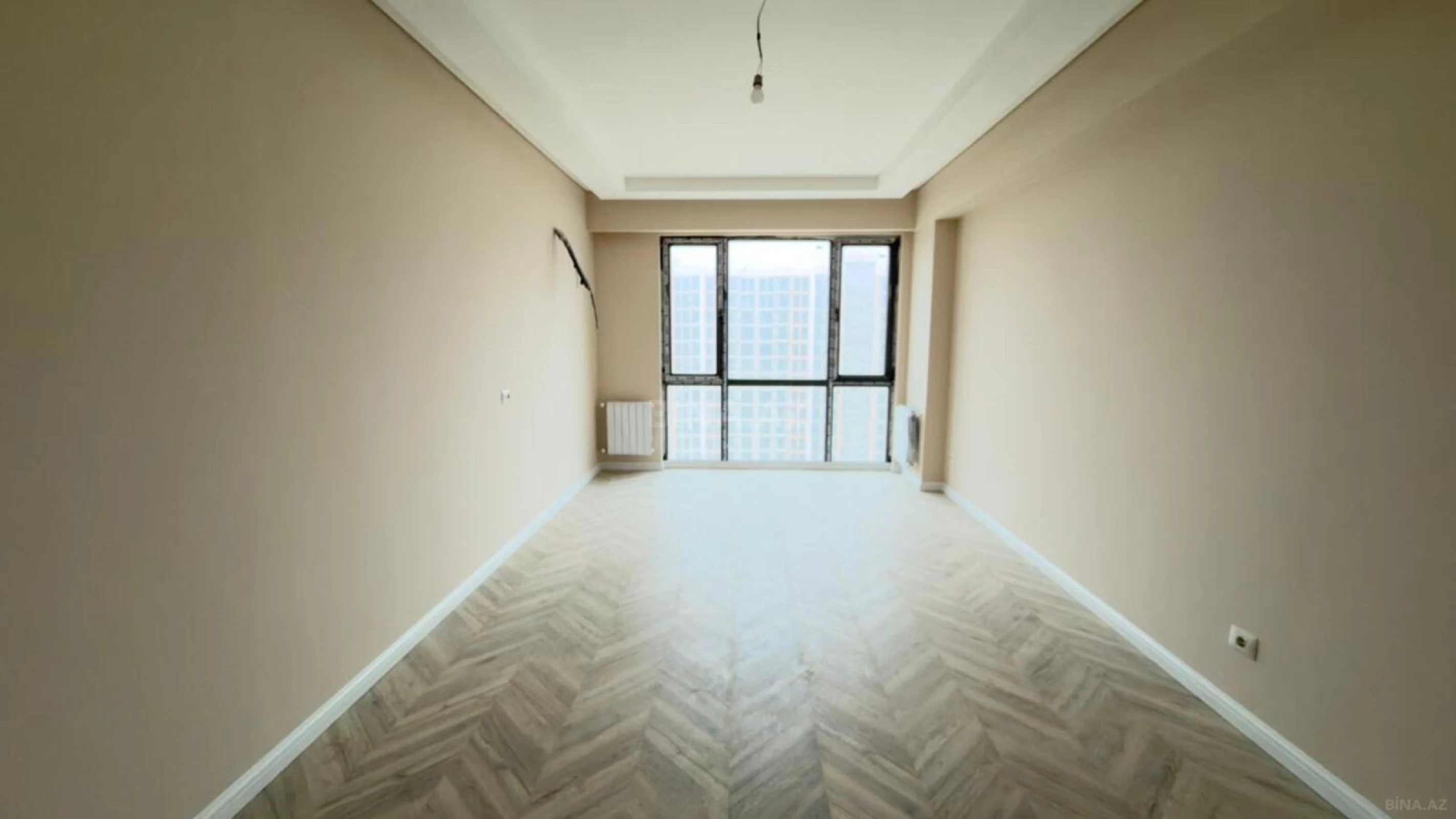 Satılır 3 otaqlı mənzil 97 m²