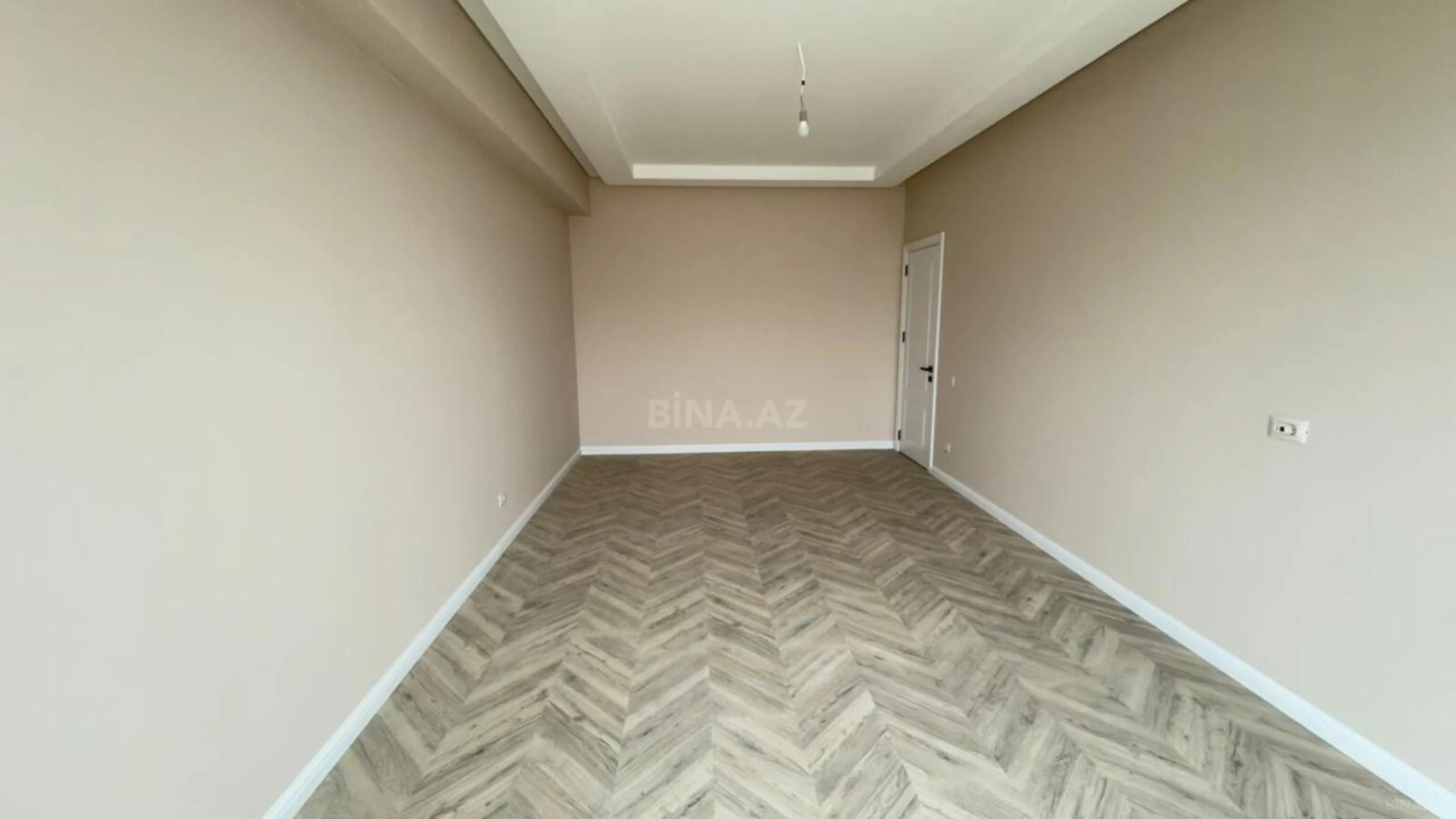 Satılır 3 otaqlı mənzil 97 m²