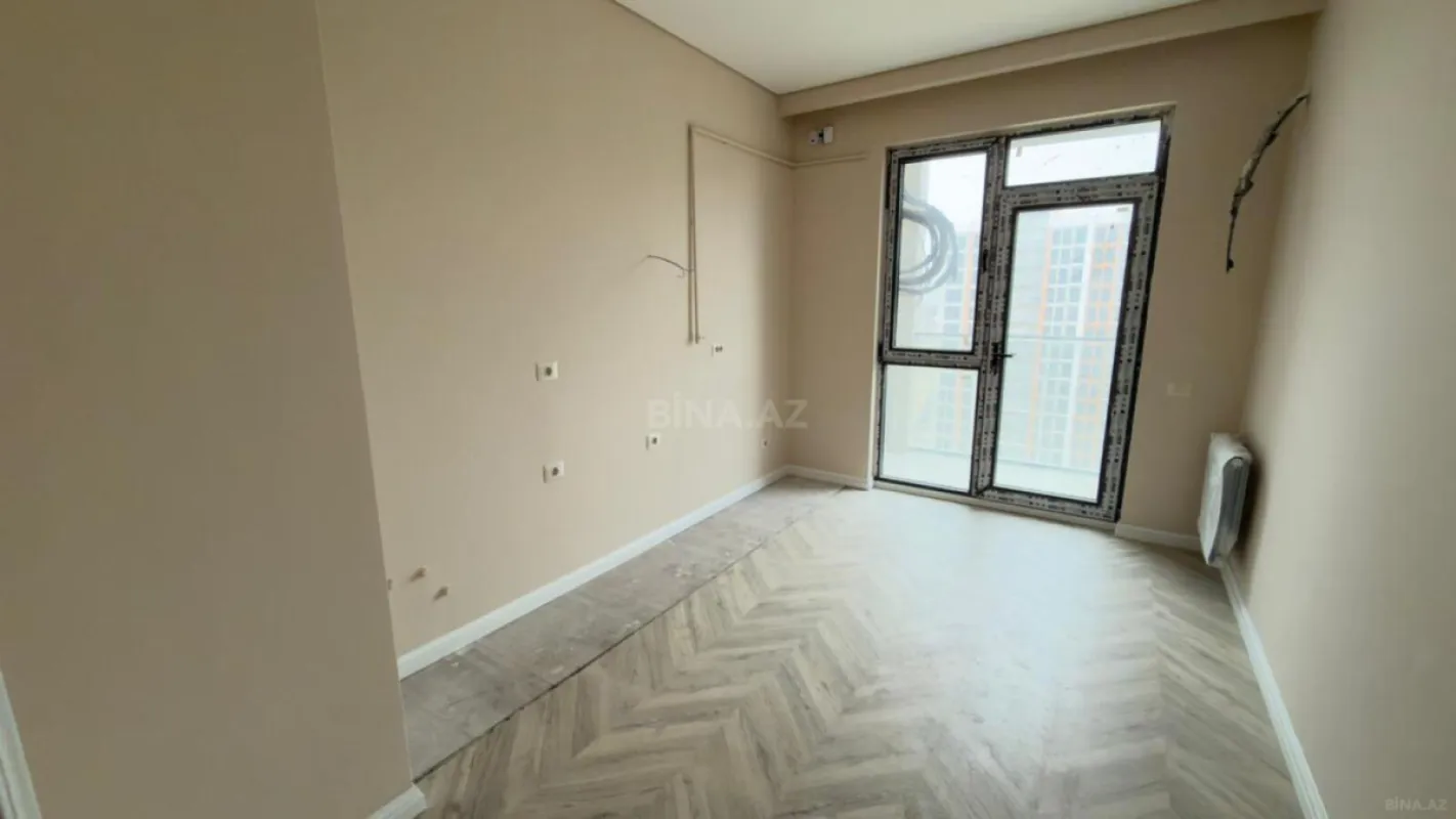 Satılır 3 otaqlı mənzil 97 m²