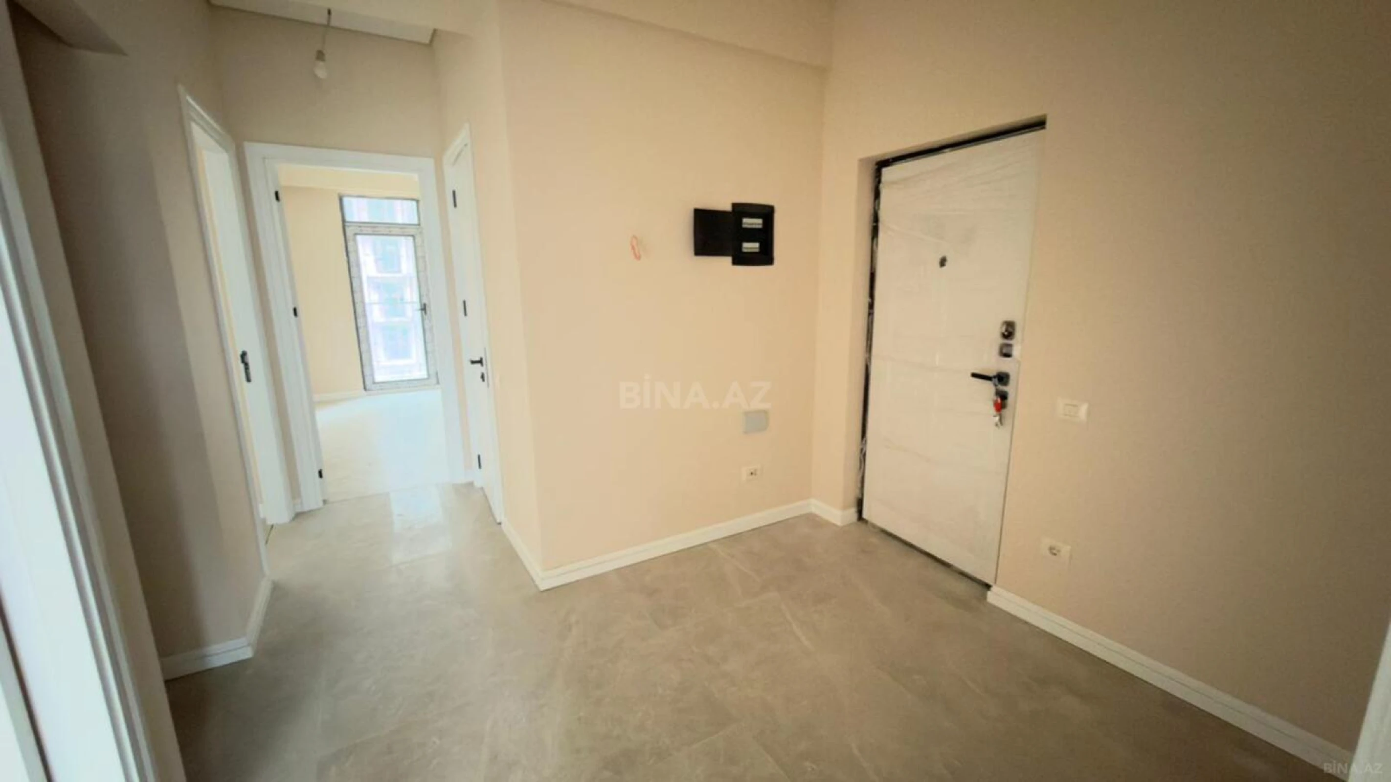 Satılır 3 otaqlı mənzil 97 m²