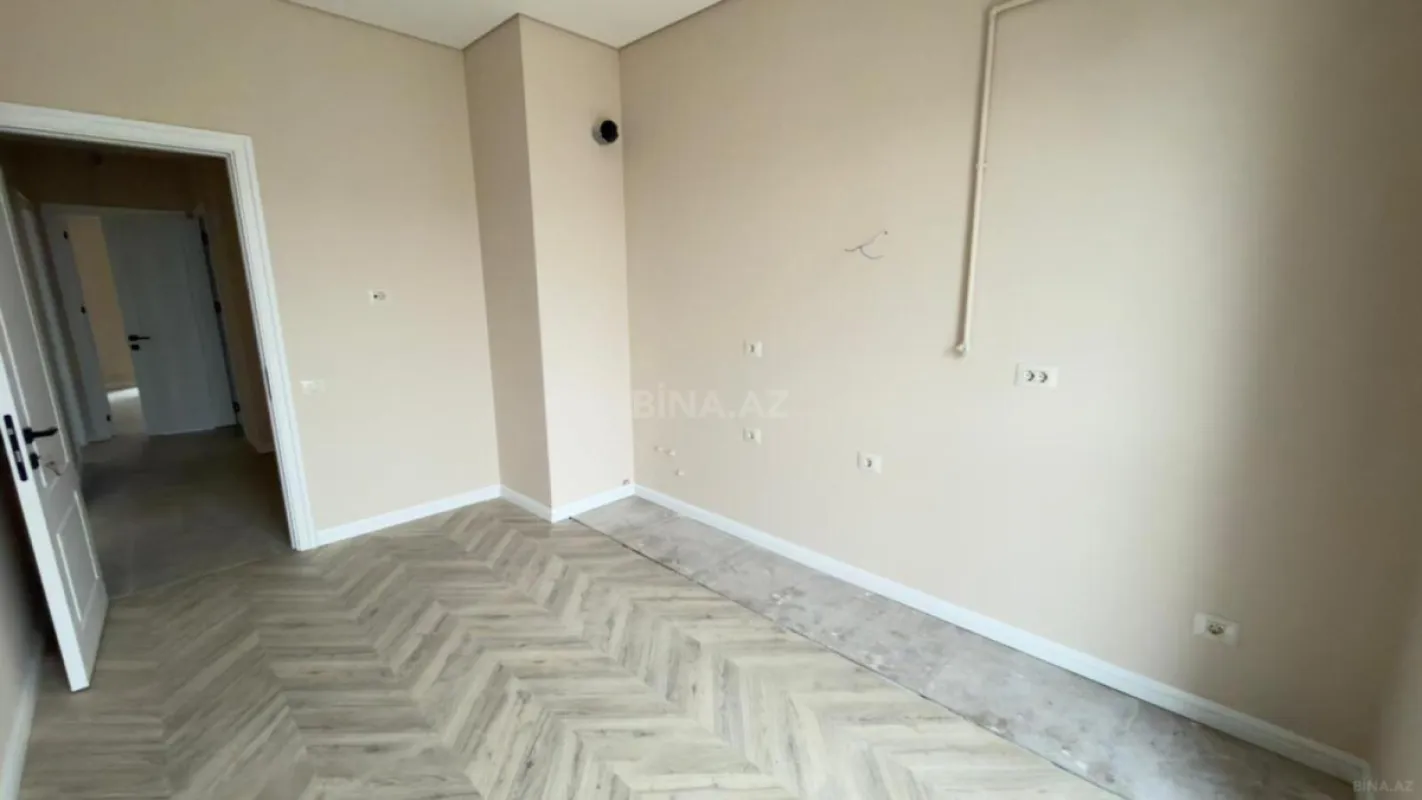 Satılır 3 otaqlı mənzil 97 m²