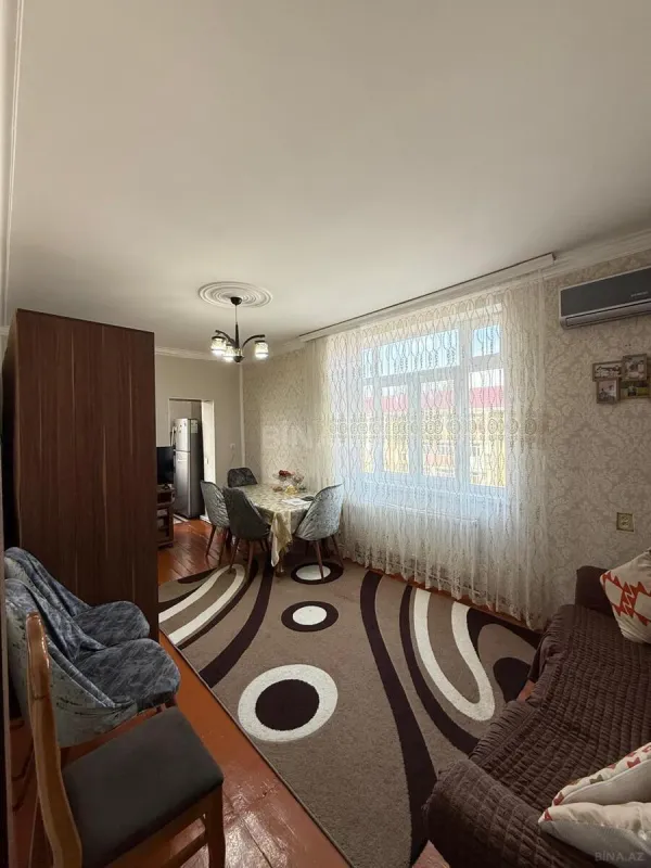 Satılır 1 otaqlı mənzil 35 m²