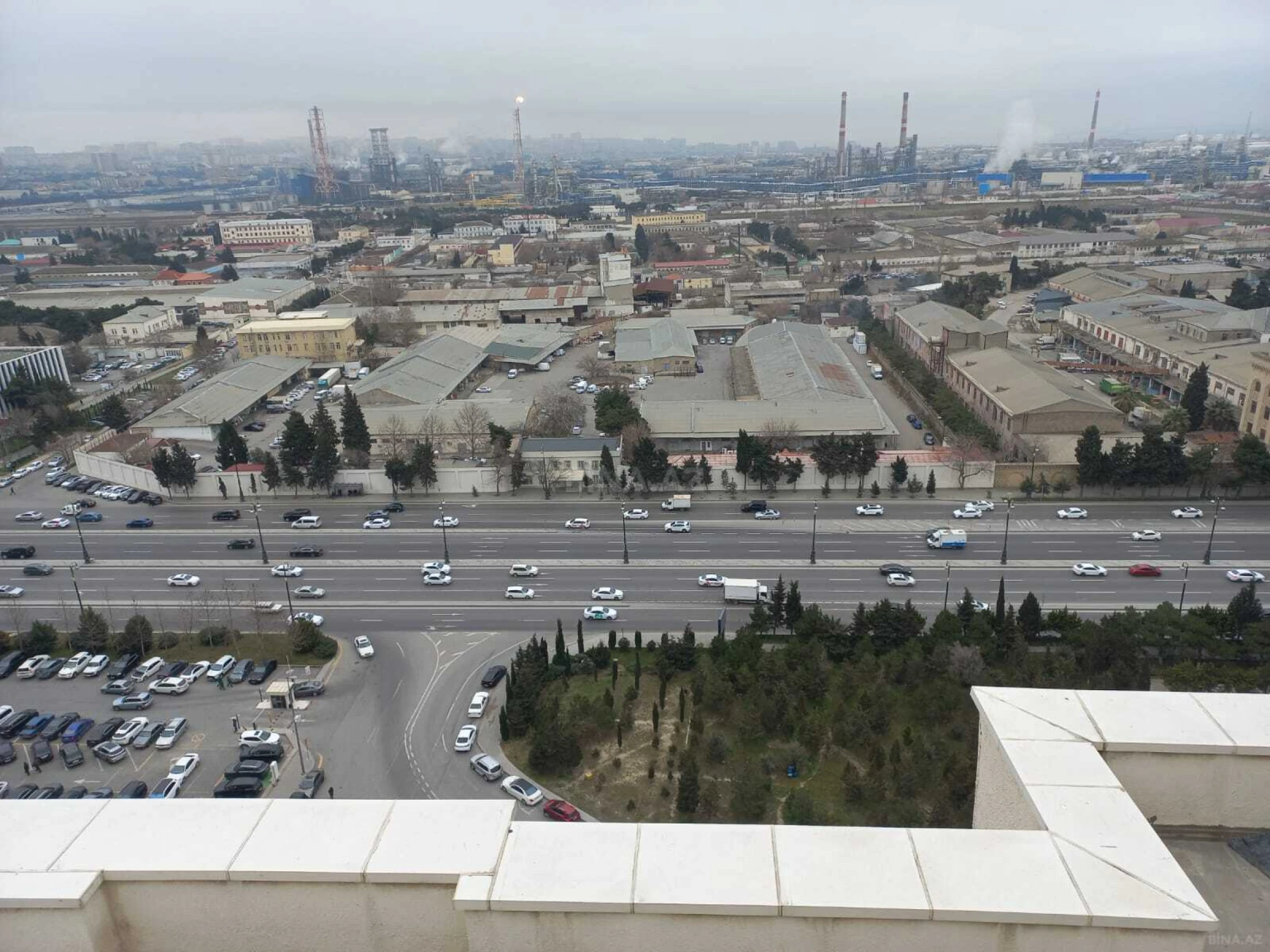 Satılır 5 otaqlı mənzil 397 m²