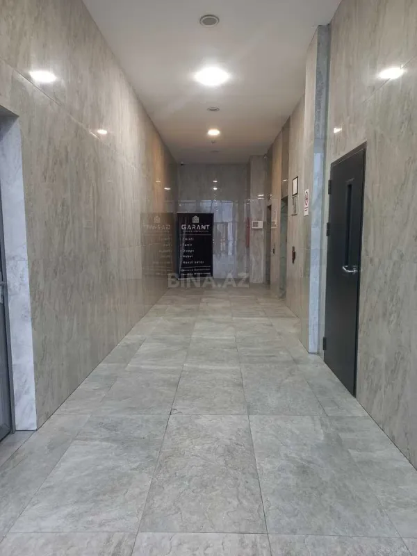 Satılır 5 otaqlı mənzil 397 m²