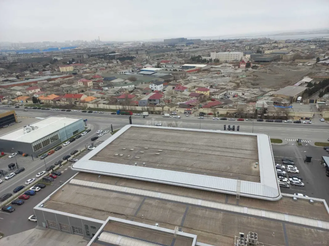 Satılır 5 otaqlı mənzil 397 m²