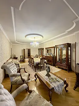 Satılır 3 otaqlı mənzil 160 m² — Bakı, Nəsimi 3 otaq 160.00 m²