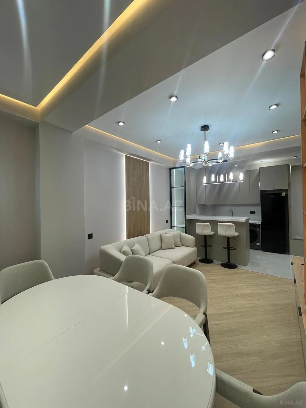 Satılır 2 otaqlı mənzil 55 m²