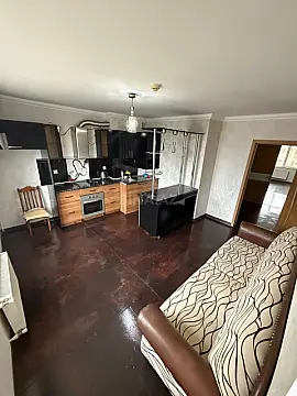 Kirayə verilir 3 otaqlı mənzil 130 m² — Bakı, Nərimanov 3 otaq 130.00 m²