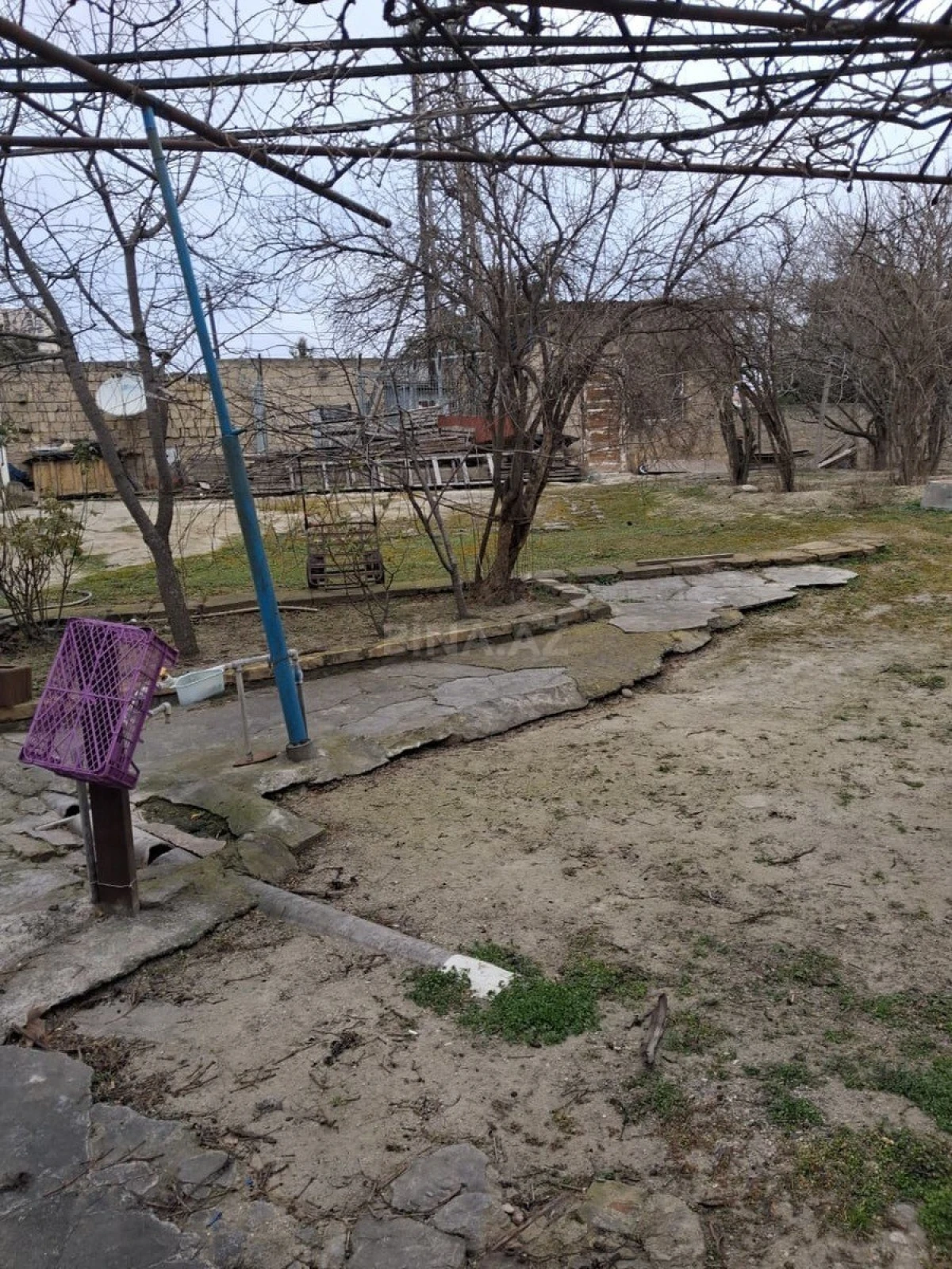 Satılır torpaq sahəsi 10 m²