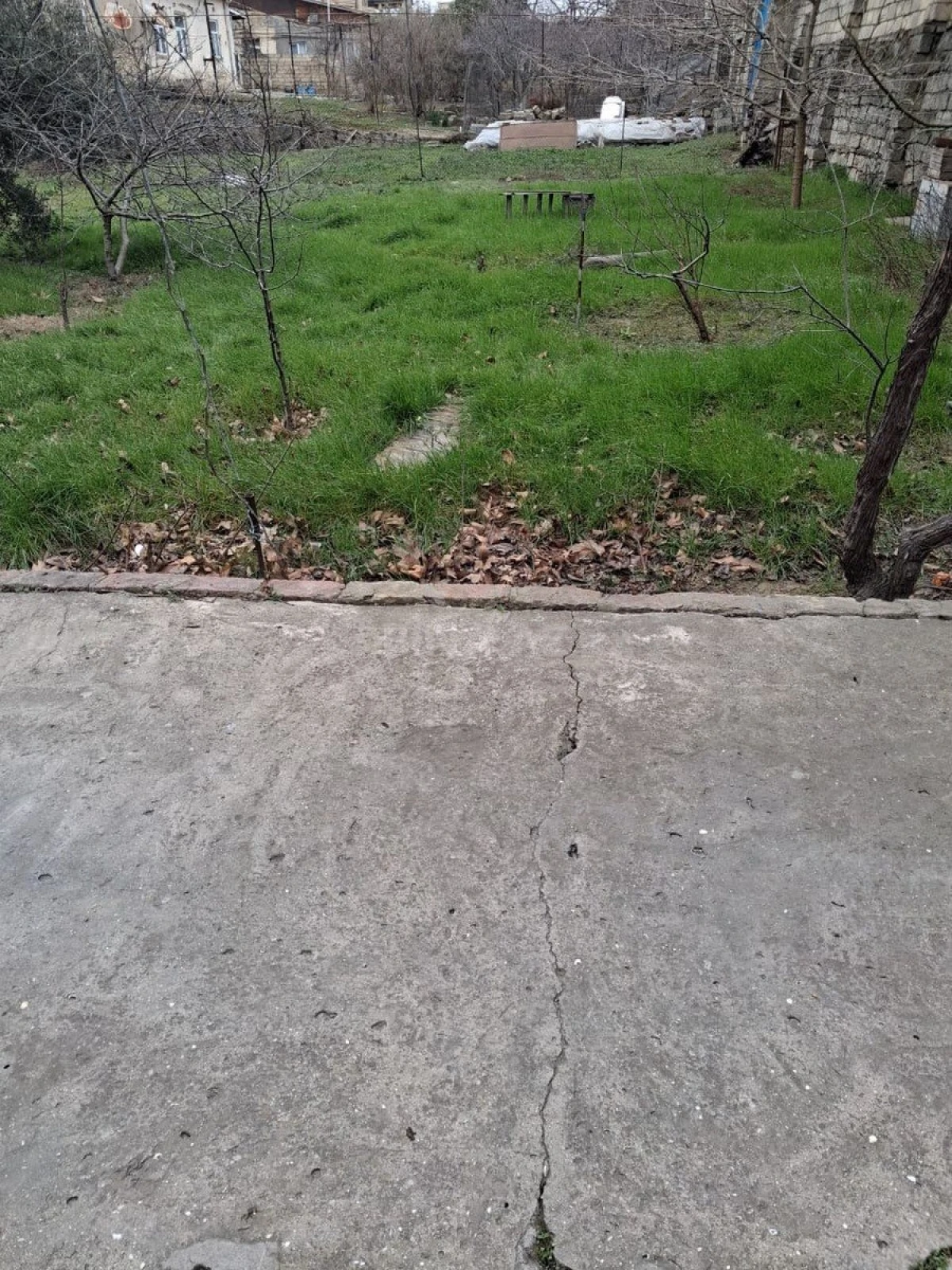 Satılır torpaq sahəsi 10 m²