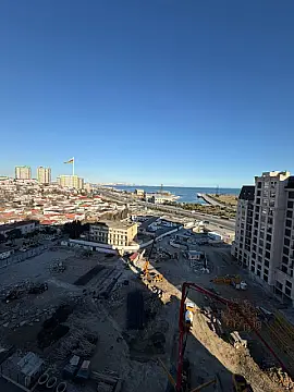 Satılır 4 otaqlı mənzil 157 m²