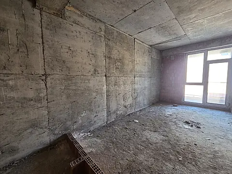 Satılır 1 otaqlı mənzil 55 m²