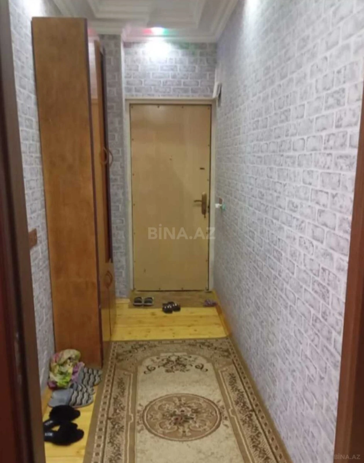 Satılır 2 otaqlı mənzil 45 m²